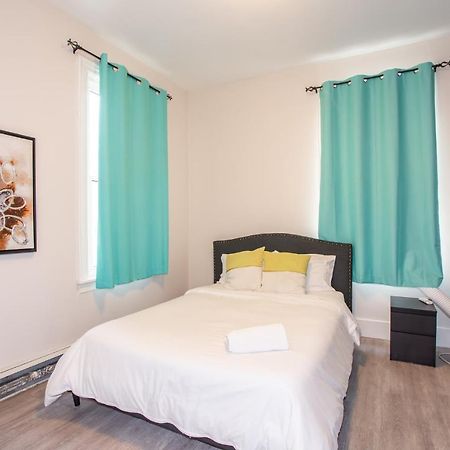 Charming Niagara Region Apt. Newly Renovated! Apartamento Sainte-Catherine Exterior foto